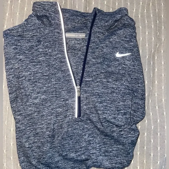 Nike Quarter Zip Sweater - Picture 7 of 7